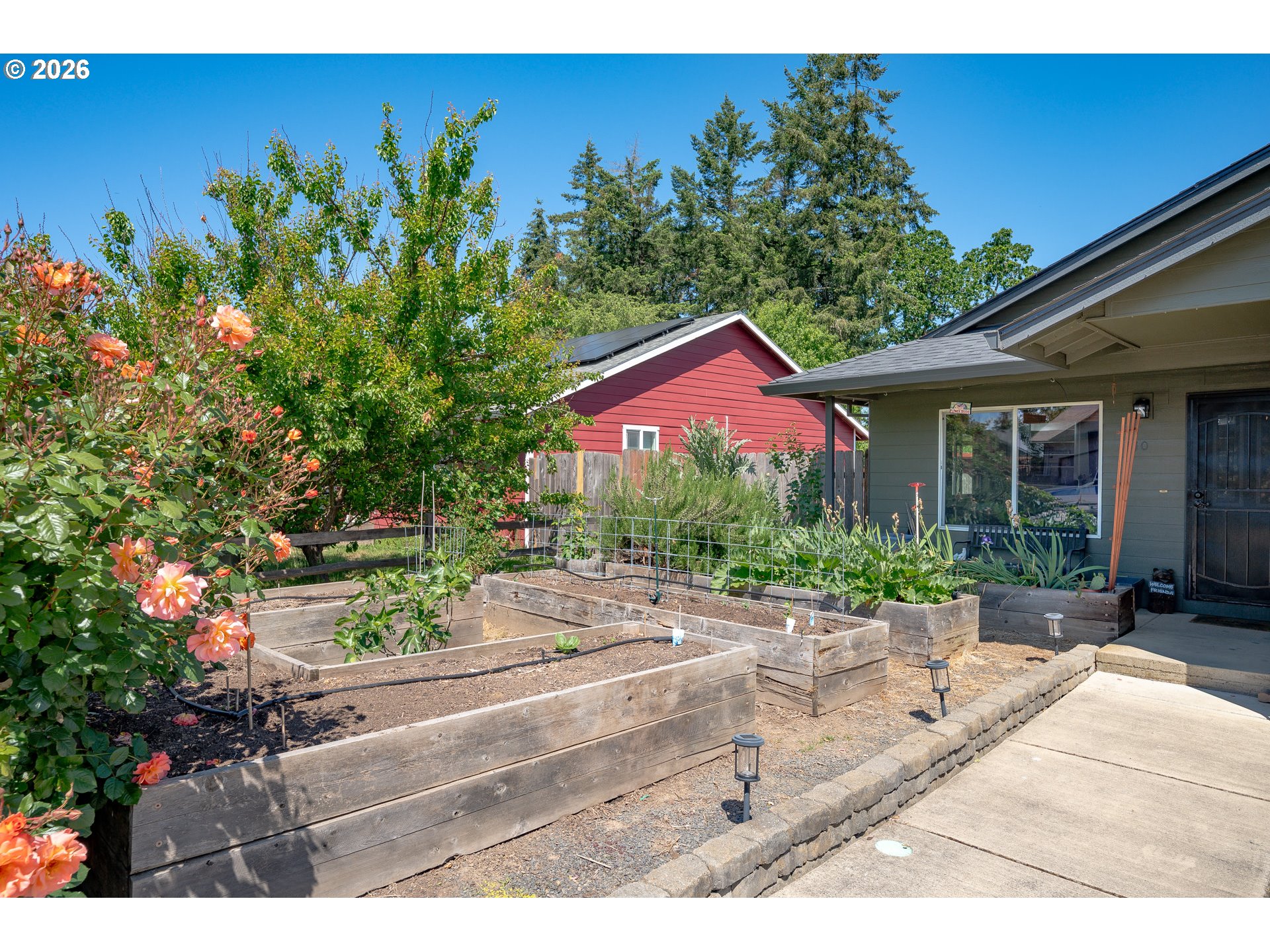 140 Getchell Court Amity, OR 97101 - Photo 8 of 48