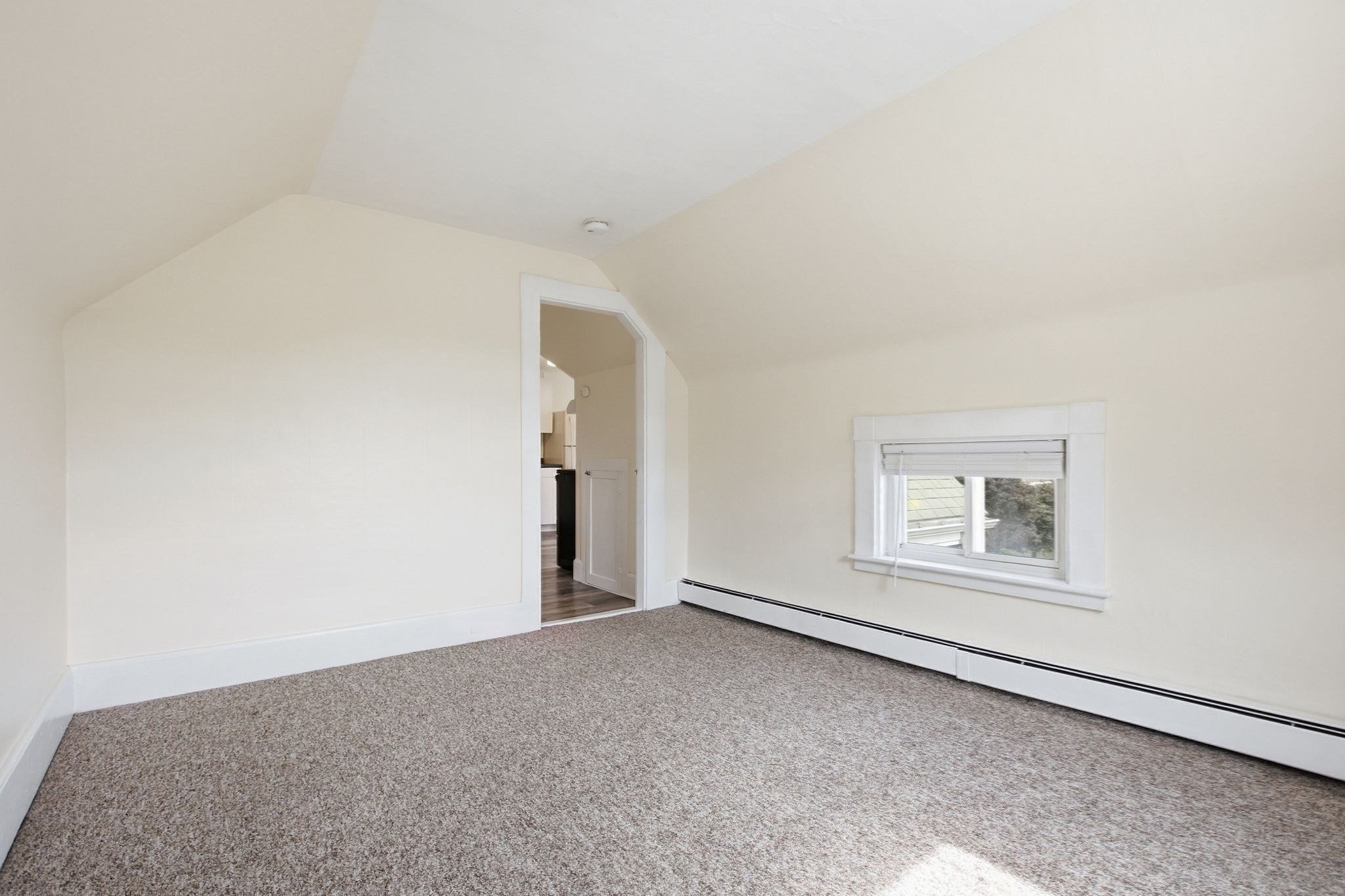 75 Enon Street, Unit 3 Beverly, MA 01915 - Photo 11 of 16 Gallery Image 11