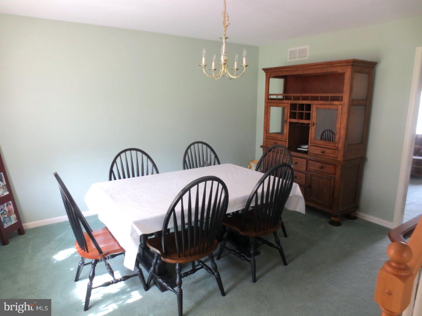 1105 Roberts Road Gilbertsville, PA 19525 - Photo 8 of 22 Dining Room