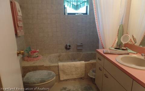 5805 Thunder Road Sebring, FL 33876 - Photo 8 of 12 Gallery Image 8