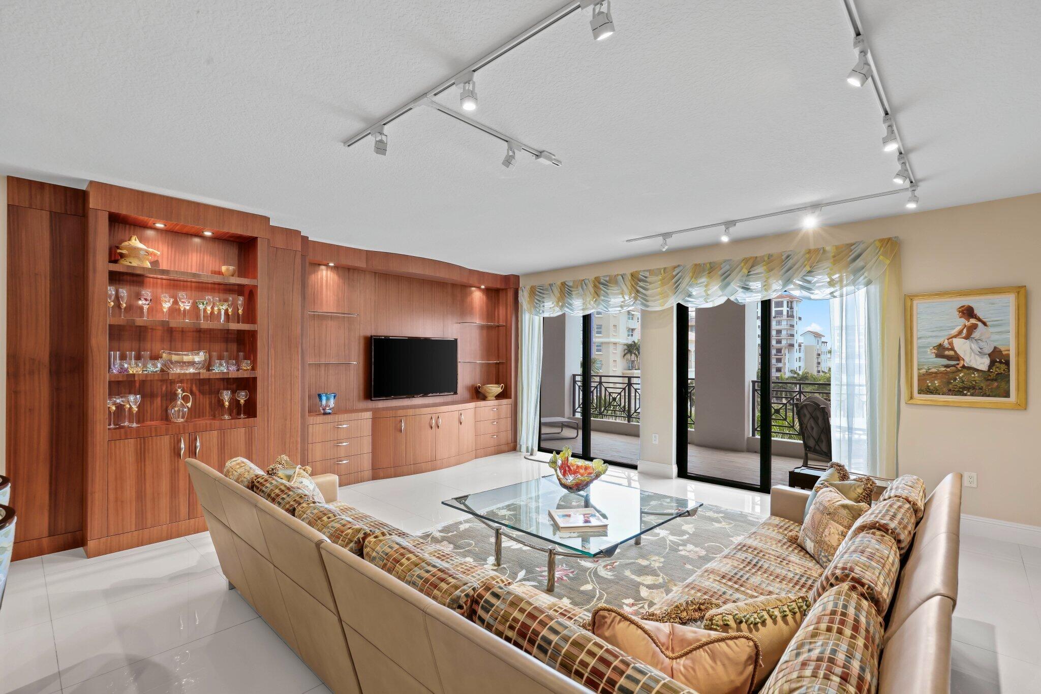 200 East Palmetto Park Road, Unit 607 Boca Raton, FL 33432 - Photo 1 of 54 200 East Palmetto Park Road, 607 - 13.jp