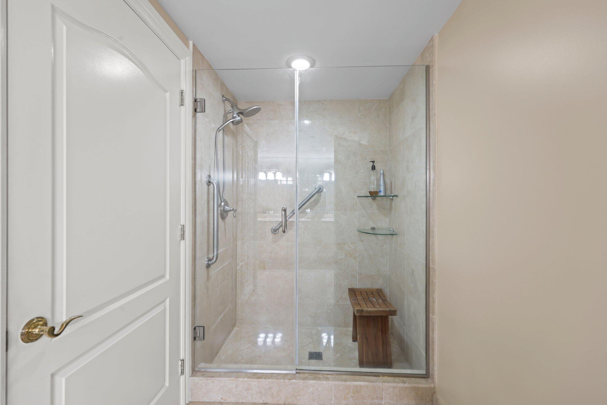 200 East Palmetto Park Road, Unit 607 Boca Raton, FL 33432 - Photo 31 of 54 Separate Glass Shower