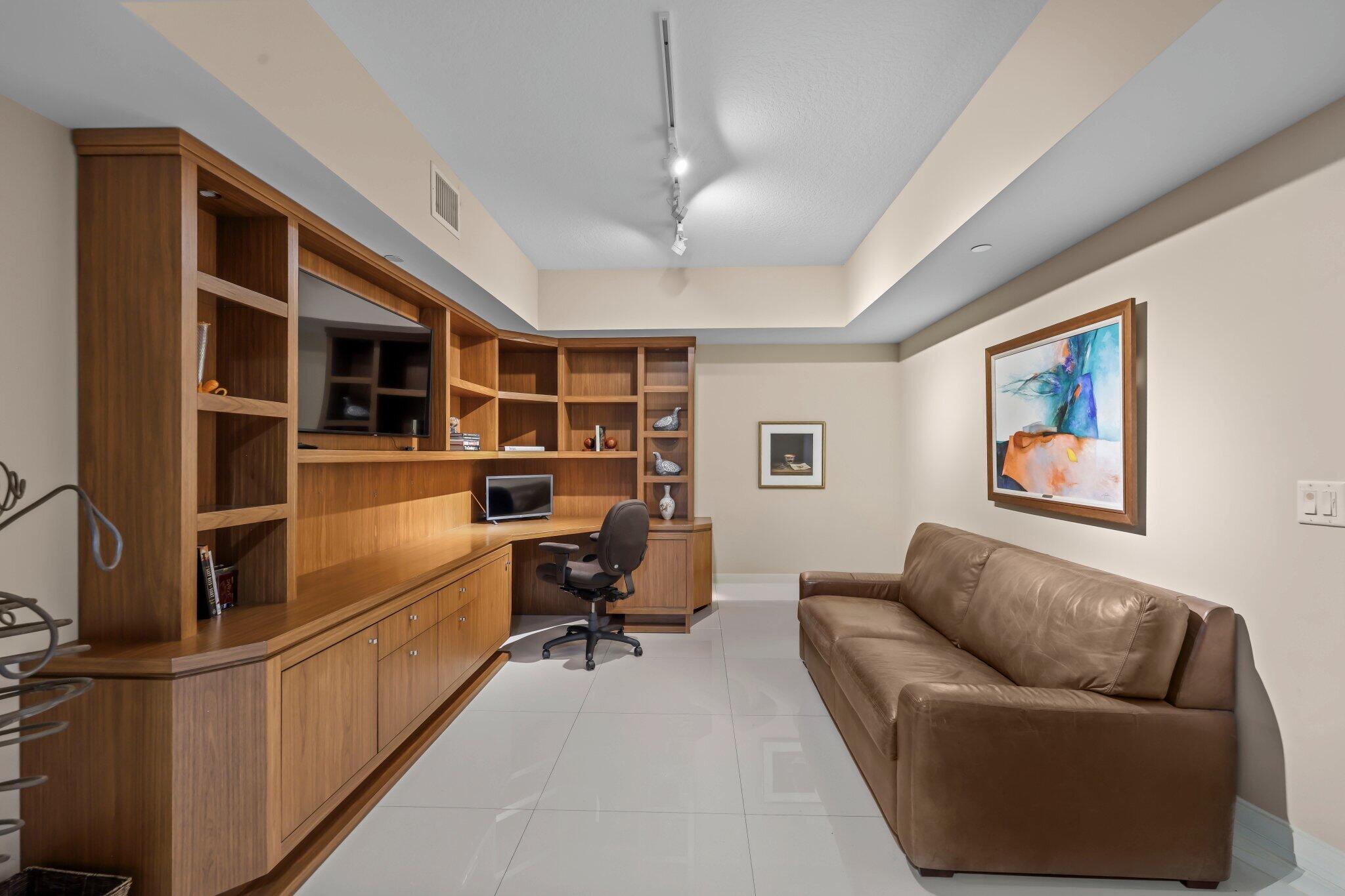 200 East Palmetto Park Road, Unit 607 Boca Raton, FL 33432 - Photo 6 of 54 200 East Palmetto Park Road, 607 - 29.jp