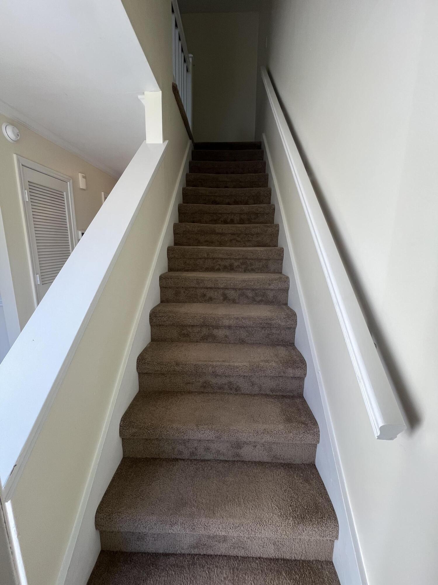 14 Hunters Court Goose Creek, SC 29445 - Photo 11 of 19 stairs