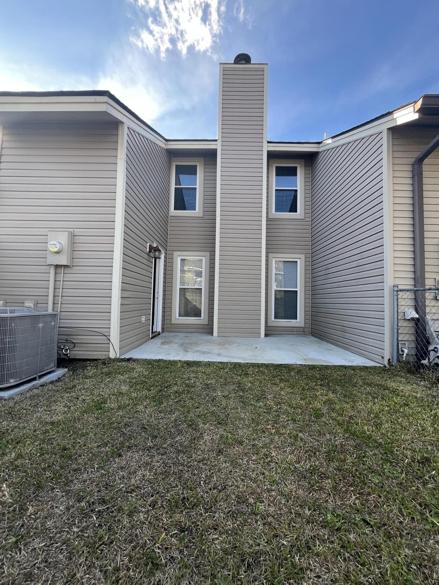 14 Hunters Court Goose Creek, SC 29445 - Photo 19 of 19 back of