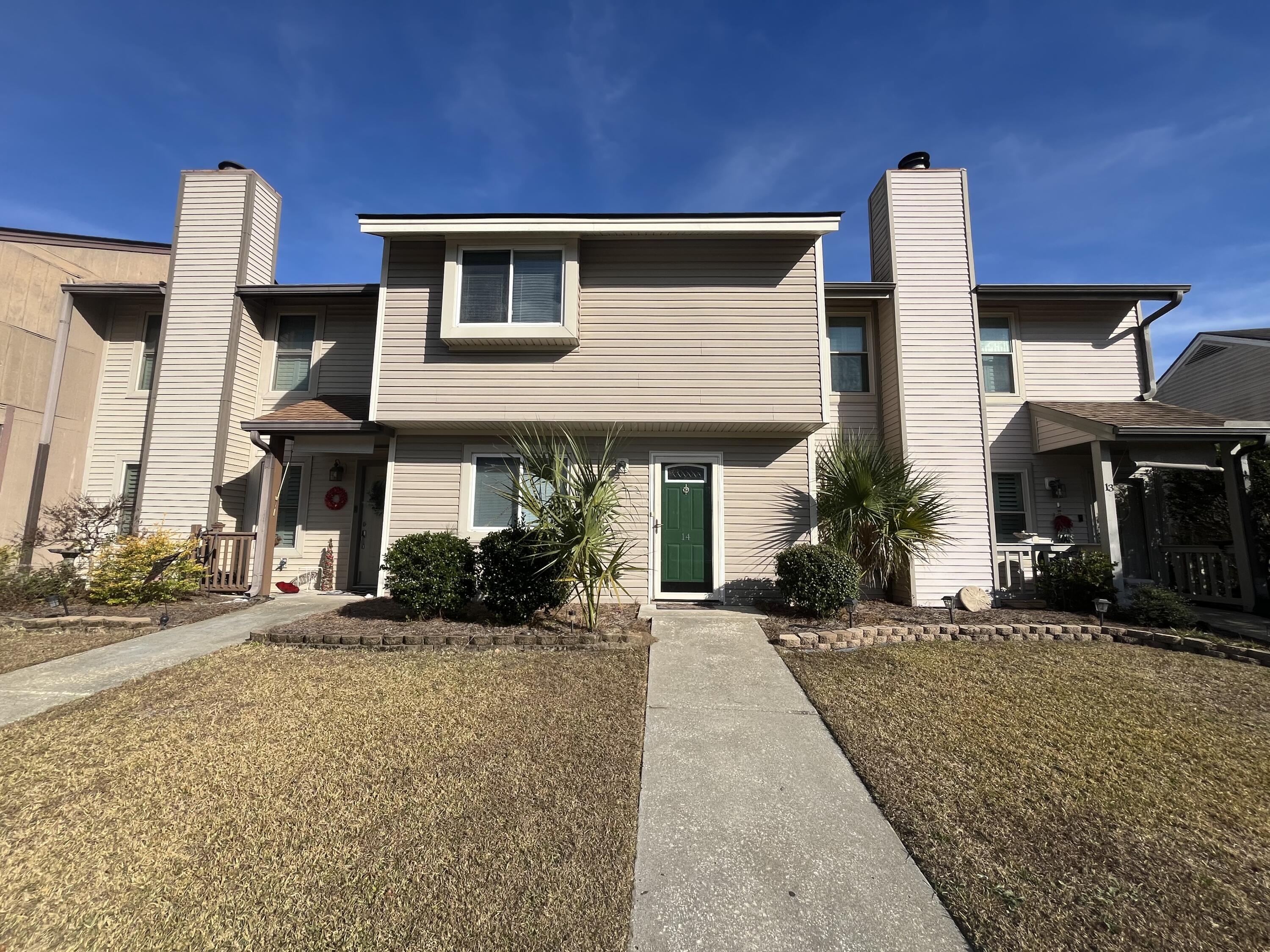 14 Hunters Court Goose Creek, SC 29445 - Photo 2 of 19 14 hunt main 2