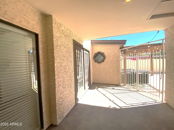 $2,650 | 405 East Huber Street, Mesa, AZ 85203