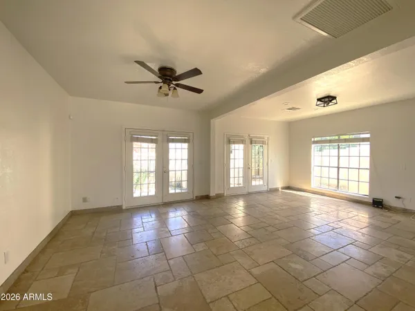 $2,795 | 405 East Huber Street, Mesa, AZ 85203