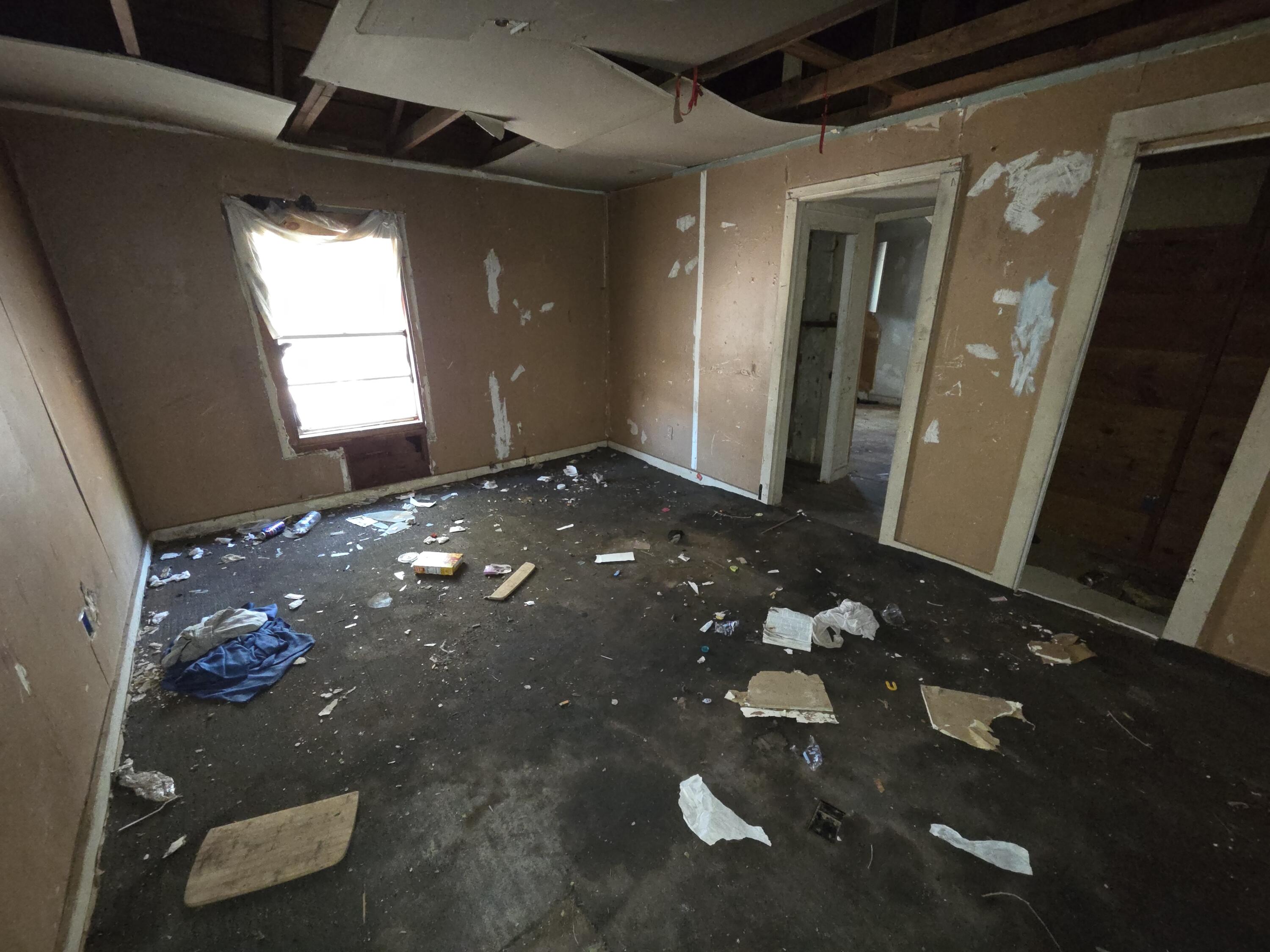 1106 35th Street Lubbock, TX 79412 - Photo 14 of 15 a view of empty room