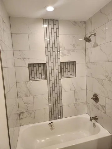 $2,500 | 2417 Eagle Street, New Orleans, LA 70118