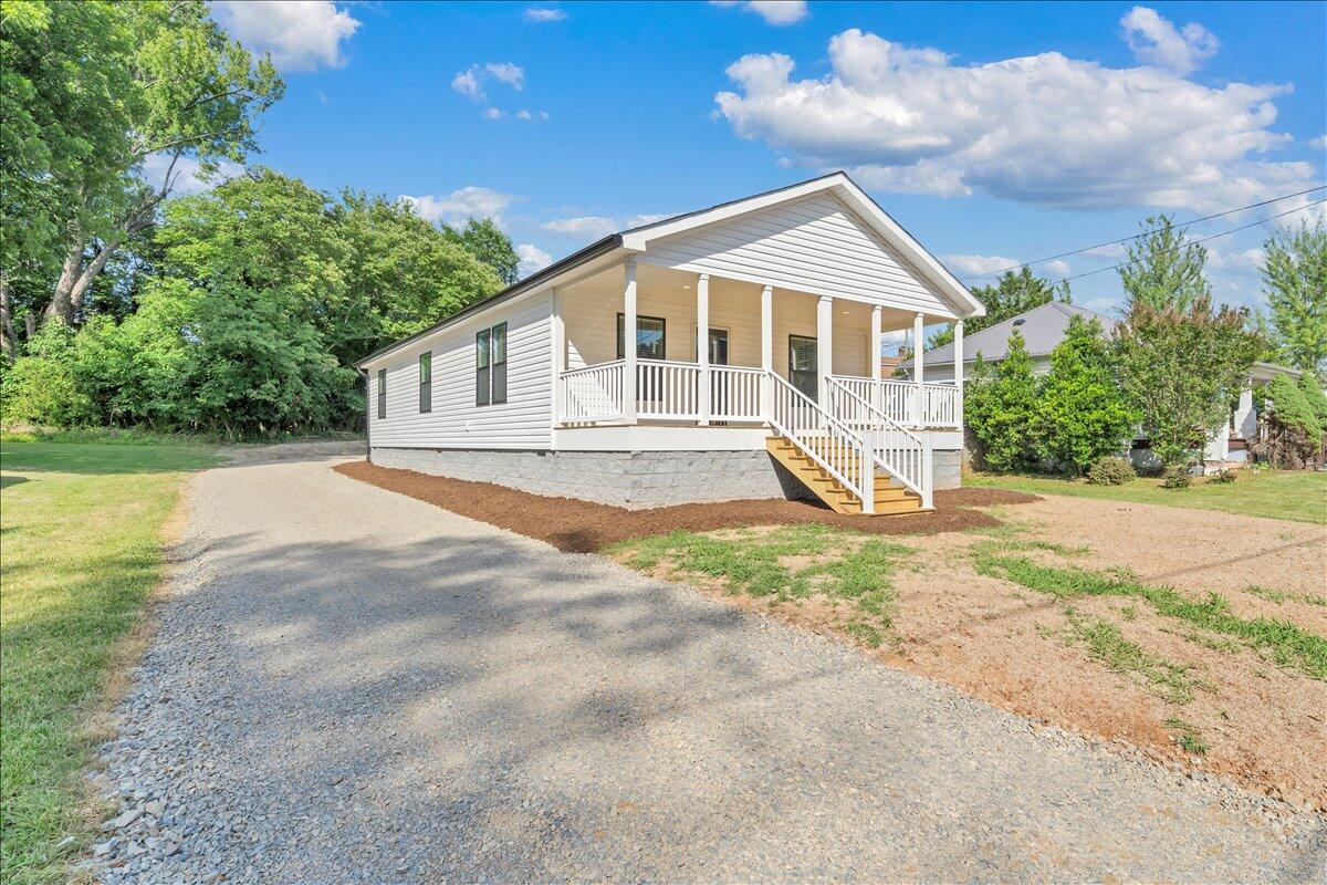 20 Spring Street Rocky Mount, VA 24151 - Photo 32 of 36 32-MIB07881