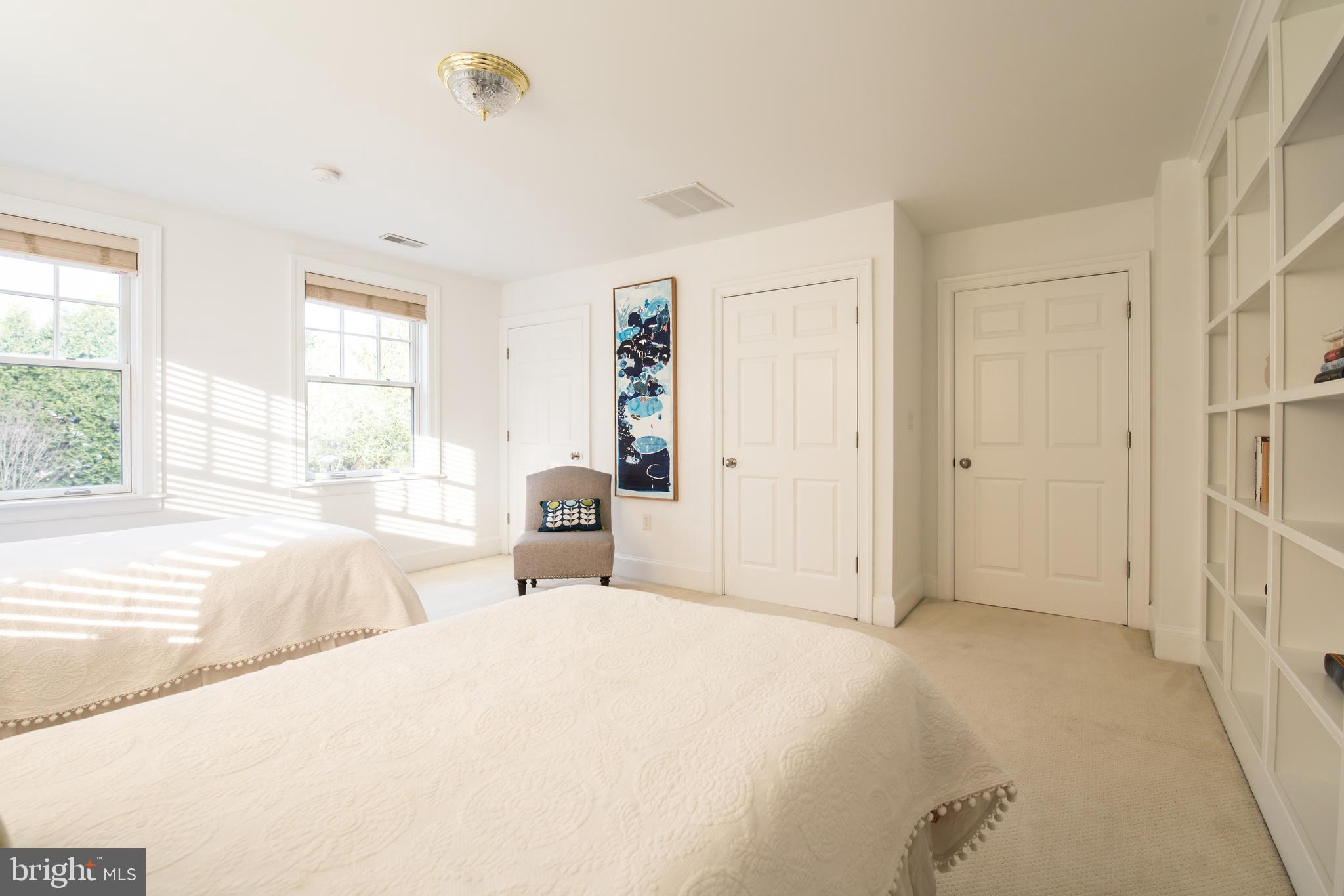 721 St Georges Road Philadelphia, PA 19119 - Photo 23 of 36