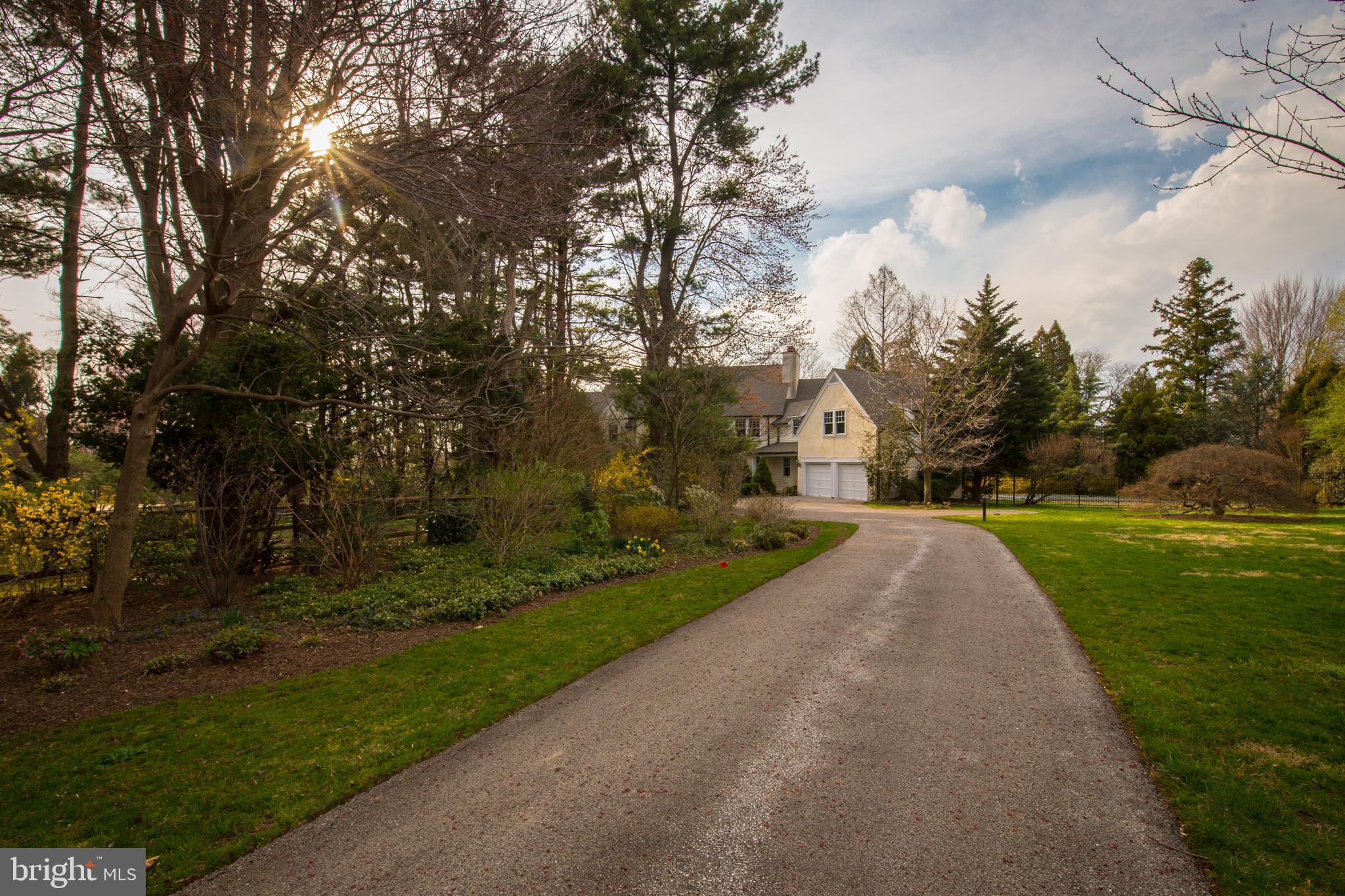 721 St Georges Road Philadelphia, PA 19119 - Photo 33 of 36