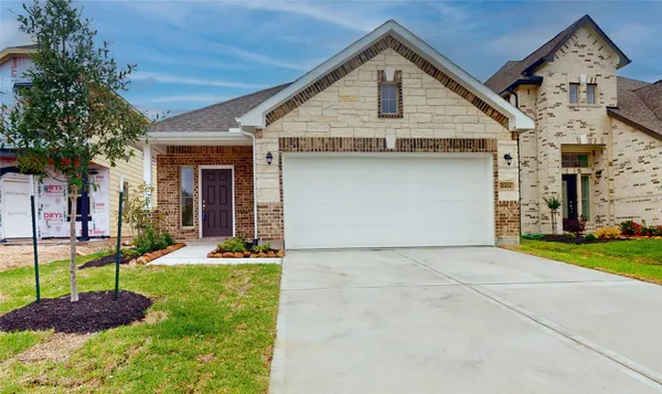 $2,200 | 10434 Astor Pt Trail, Tomball, TX 77375