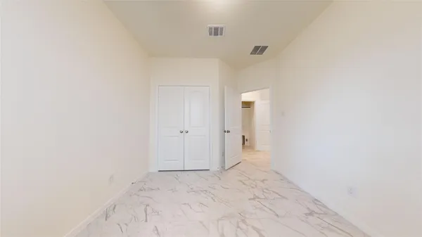 $2,200 | 10434 Astor Pt Trail, Tomball, TX 77375