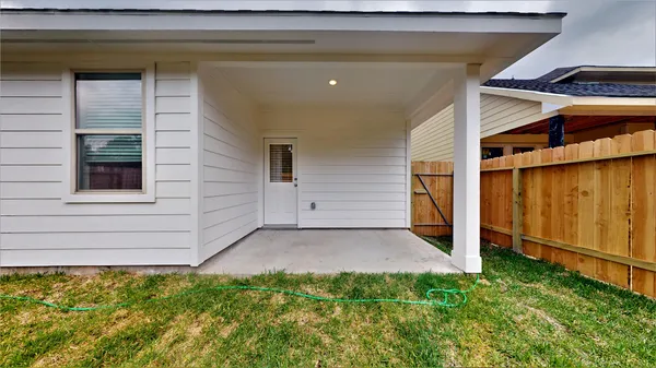 $2,200 | 10434 Astor Pt Trail, Tomball, TX 77375