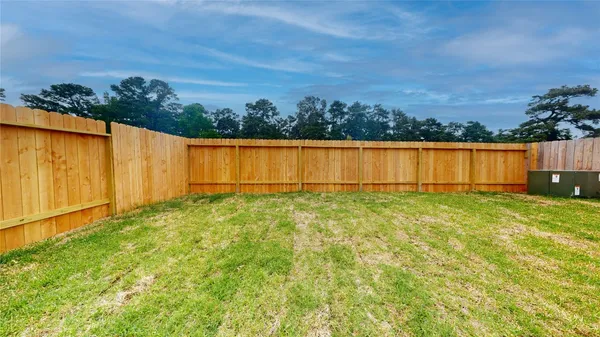 $2,200 | 10434 Astor Pt Trail, Tomball, TX 77375