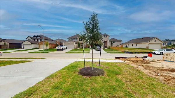 $2,200 | 10434 Astor Pt Trail, Tomball, TX 77375