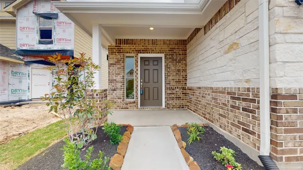 $2,200 | 10434 Astor Pt Trail, Tomball, TX 77375