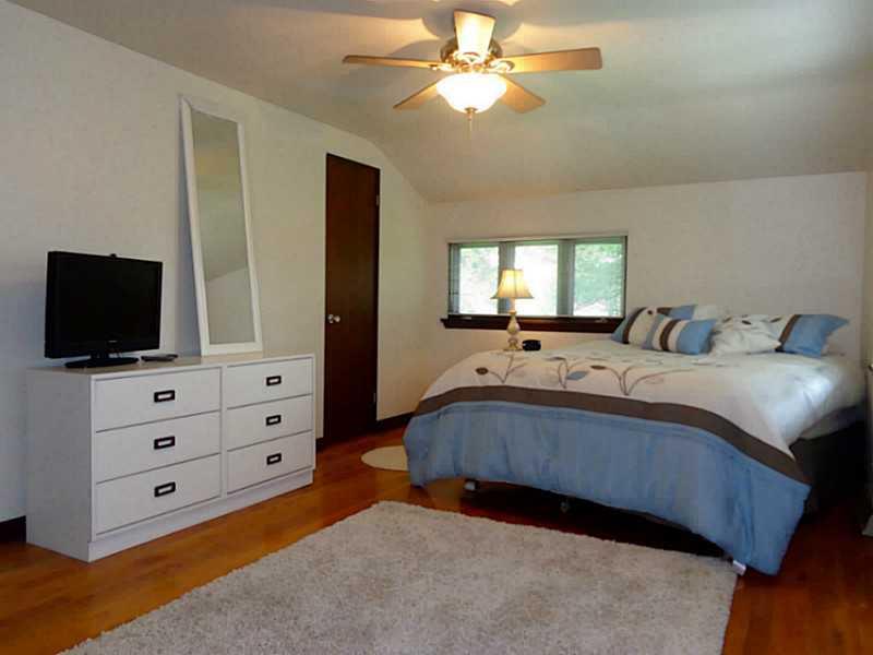 328 Johnston Road Upper St. Clair, PA 15241 - Photo 17 of 25 Bedroom. Bedroom 3