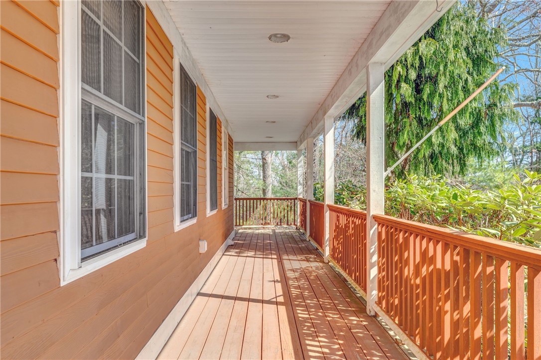 60 Blue Ridge Drive Charlestown, RI 02813 - Photo 4 of 50