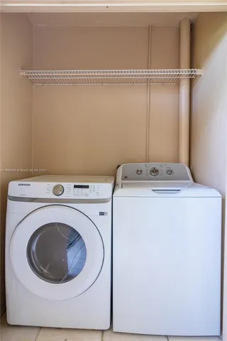 $2,100 | 14611 North Kendall Drive, Unit 208L, Miami, FL 33186