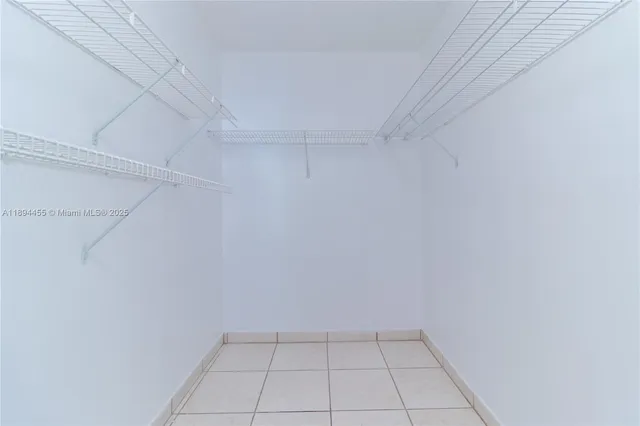 $2,100 | 14611 North Kendall Drive, Unit 208L, Miami, FL 33186