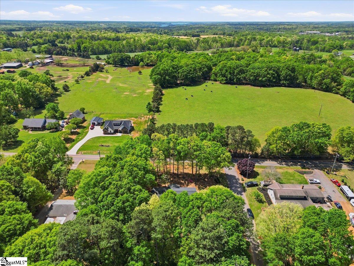 501 Hickory Lane Pendleton, SC 29670 - Photo 29 of 33