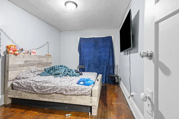 $295,000 | 813 South Shea Avenue, Milwaukee, WI 53215