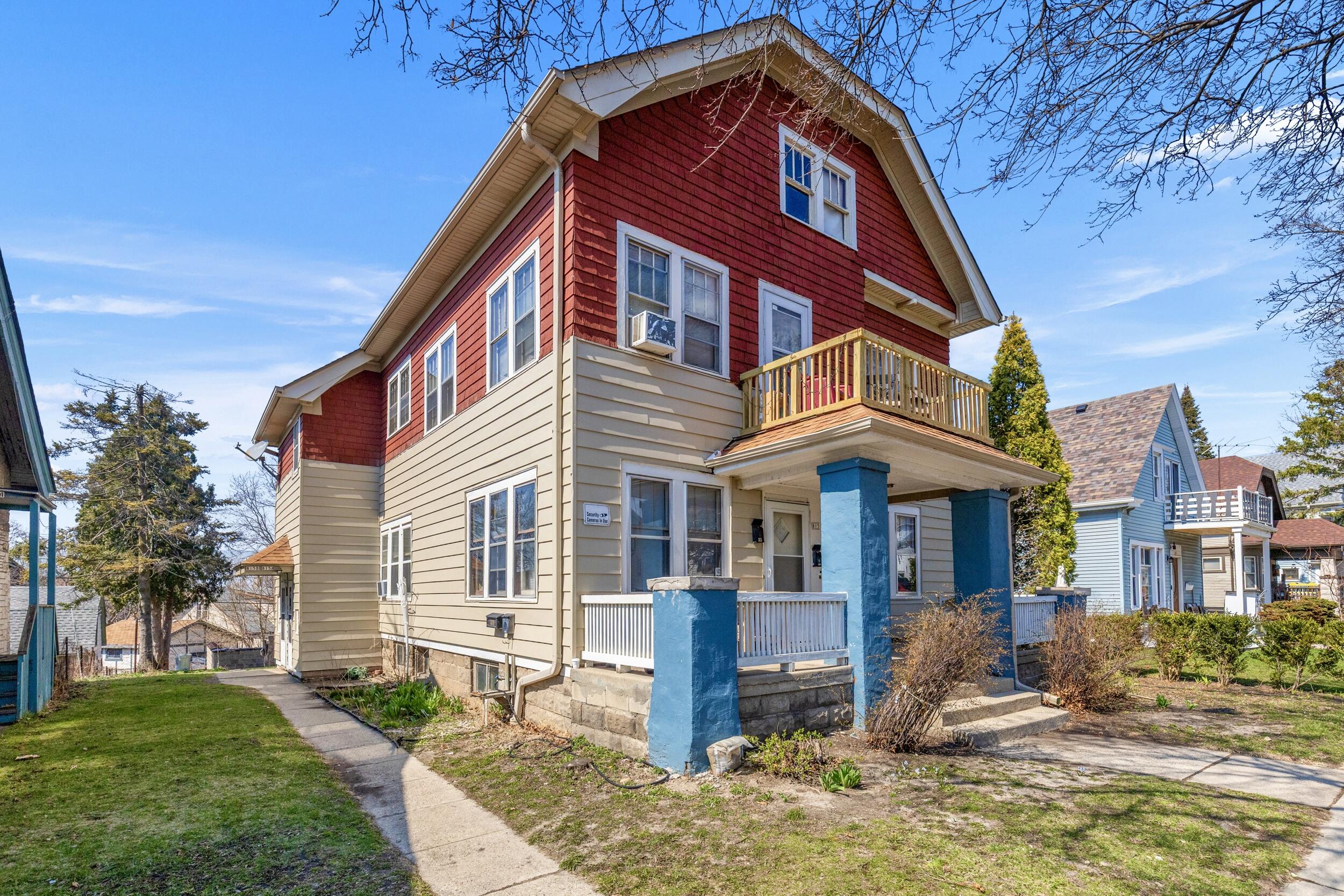 813 South Shea Avenue Milwaukee, WI 53215 - Photo 2 of 30 Front of House