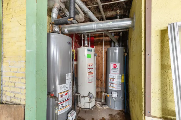 $295,000 | 813 South Shea Avenue, Milwaukee, WI 53215