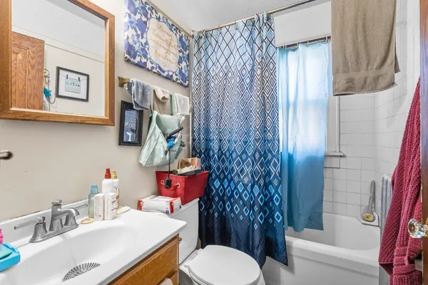 $295,000 | 813 South Shea Avenue, Milwaukee, WI 53215