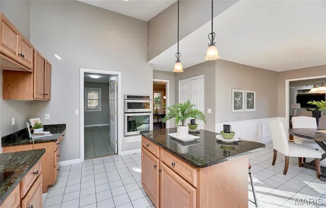 $649,900 | 2074 Woodmoor Ridge Drive, Wildwood, MO 63011