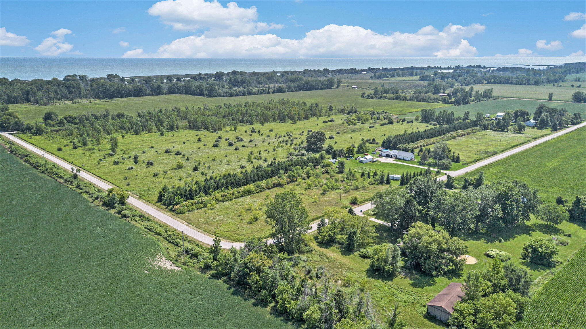 38 A Maloney Road Pinconning, MI 48650 - Photo 2 of 27 2