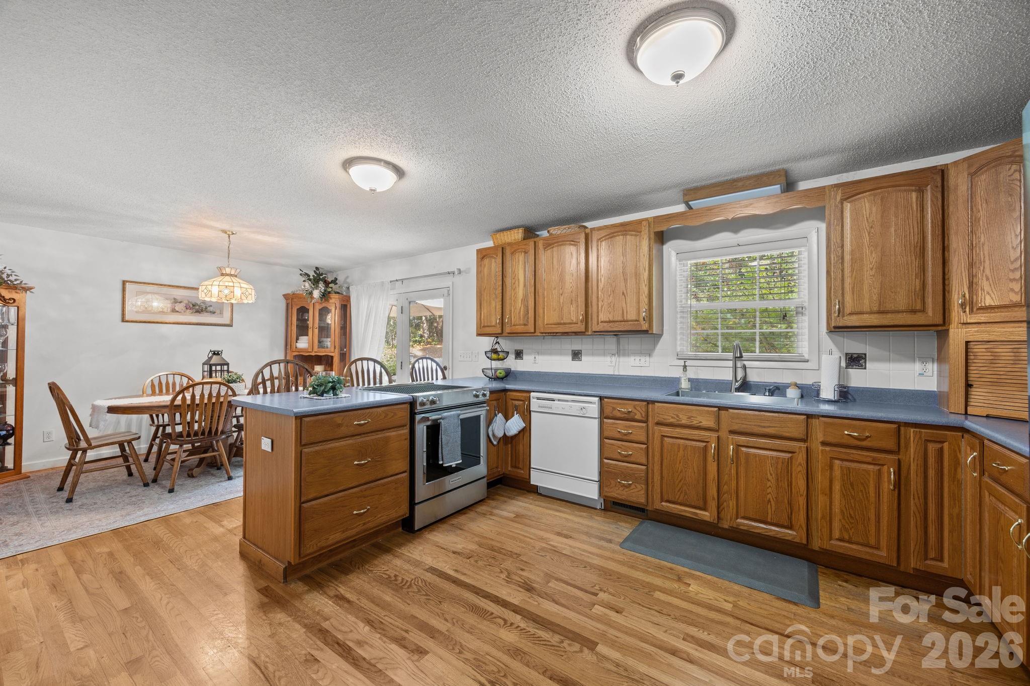 124 Lytle Cove Road Swannanoa, NC 28778 - Photo 18 of 47