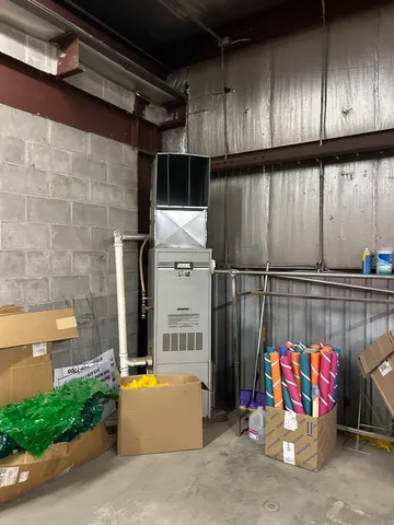 $210,000 | 1901 1st Avenue, Mendota, IL 61342