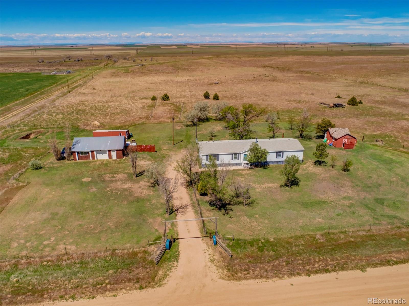 13700 Deter-Winters Road Byers, CO 80103 - Photo 4 of 38 Gallery Image 4