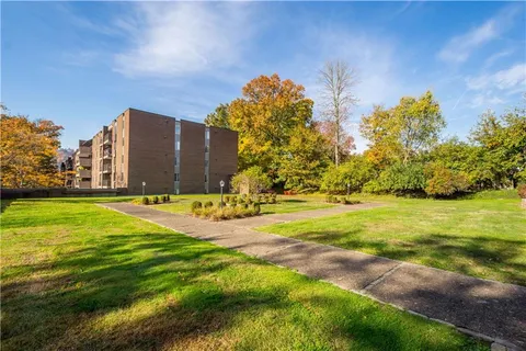 $165,000 | 201 Grant Street, Unit 108, Sewickley, PA 15143