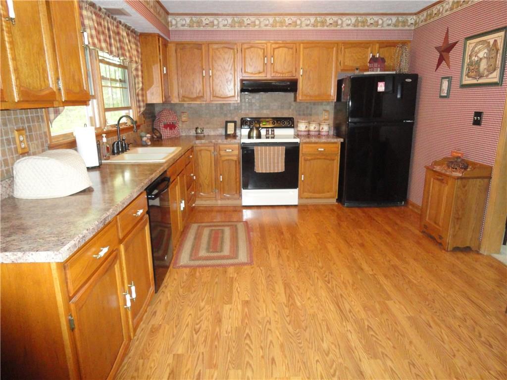 3124 Scrubgrass Road Grove City, PA 16127 - Photo 11 of 20