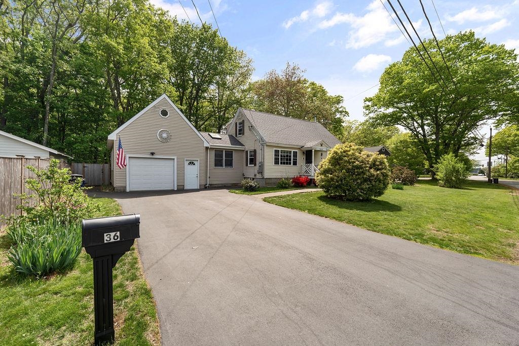 36 Wilson Road Portsmouth, NH 03801 - Photo 1 of 39