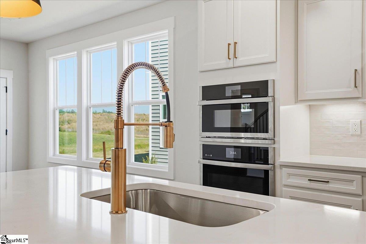 120 Terpack Circle Gray Court, SC 29645 - Photo 7 of 35