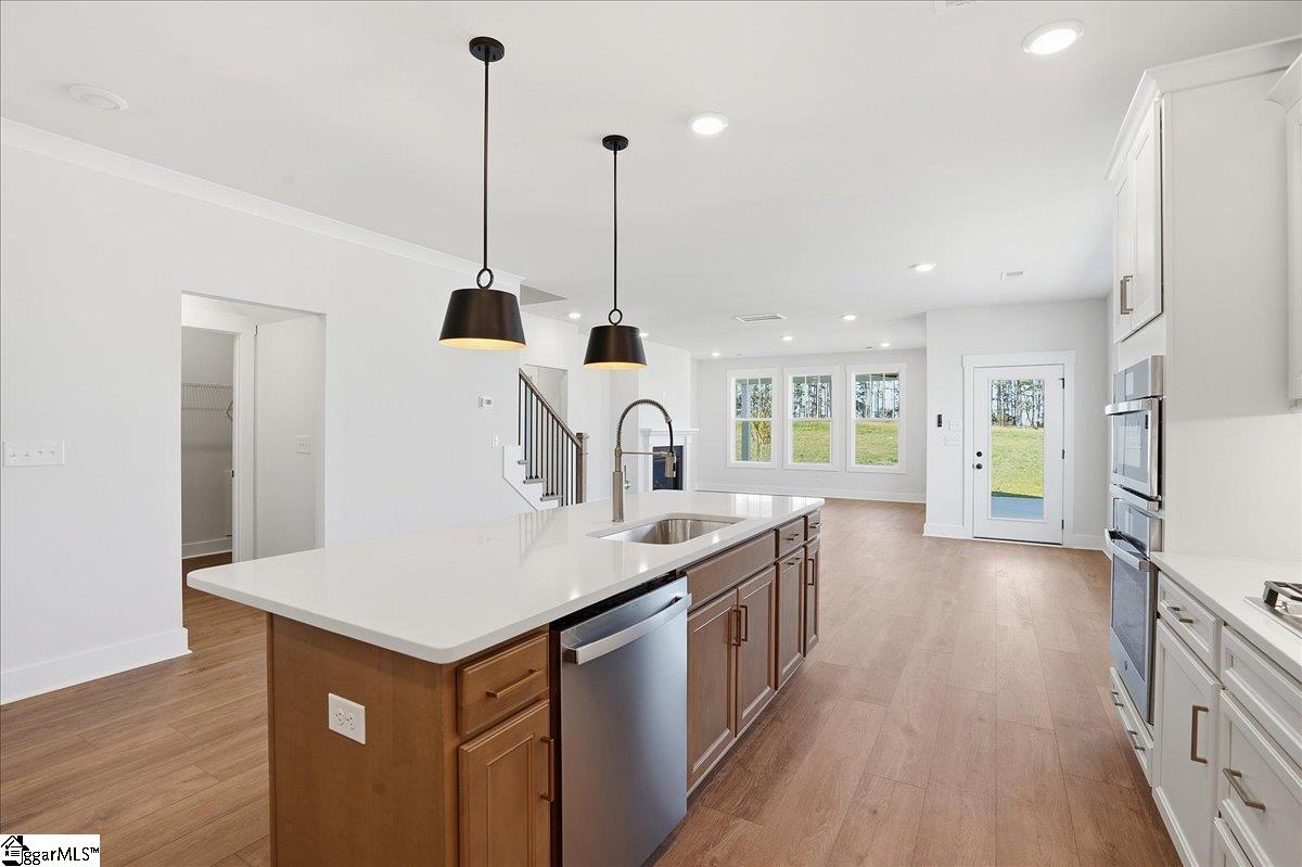 120 Terpack Circle Gray Court, SC 29645 - Photo 8 of 35