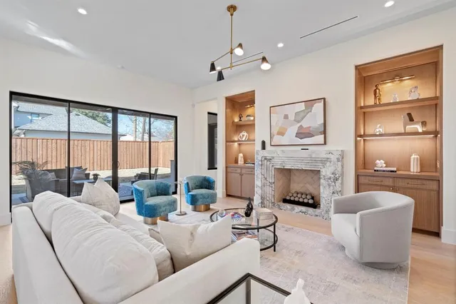 $1,979,000 | 4231 Concho Street, Dallas, TX 75206