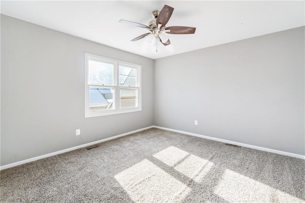 1503 Crossgate Drive Lawrence, KS 66047 - Photo 19 of 27