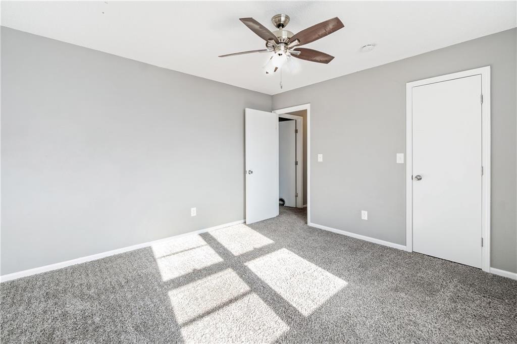 1503 Crossgate Drive Lawrence, KS 66047 - Photo 20 of 27