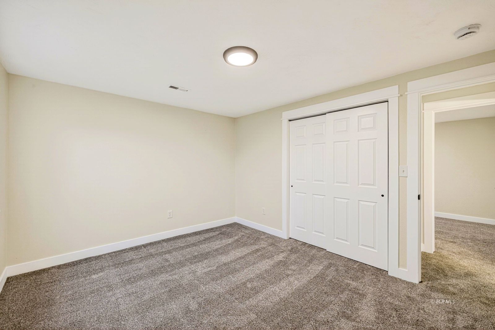 412 Edgebrook Way Spring Creek, NV 89815 - Photo 34 of 47