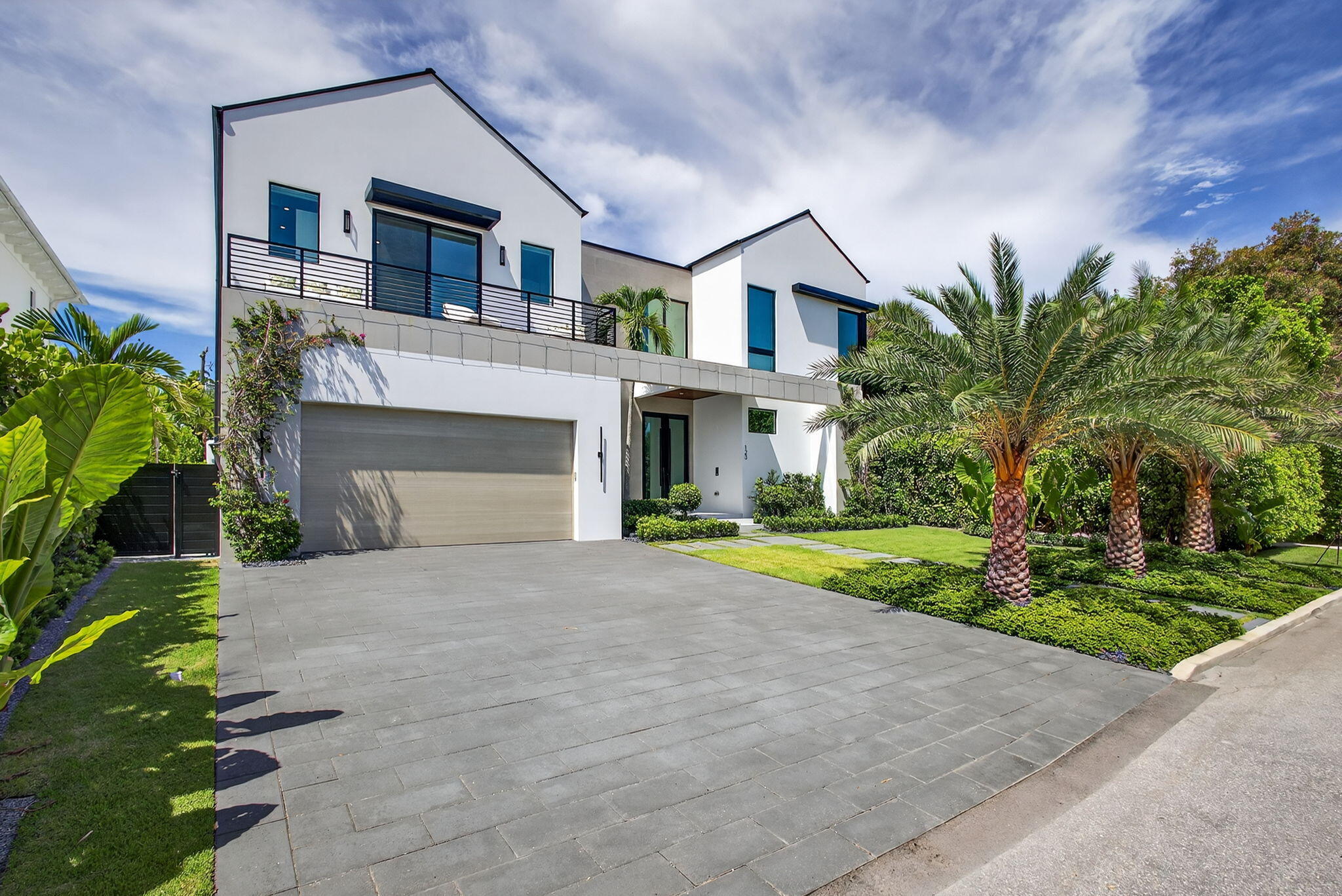 123 Murray Road West Palm Beach, FL 33405 - Photo 2 of 62 Exterior