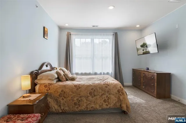 $432,000 | 43 Elston Court, Unit 301, Wanaque, NJ 07420