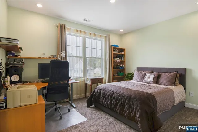 $432,000 | 43 Elston Court, Unit 301, Wanaque, NJ 07420