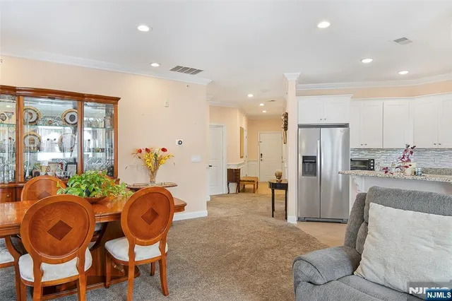 $432,000 | 43 Elston Court, Unit 301, Wanaque, NJ 07420